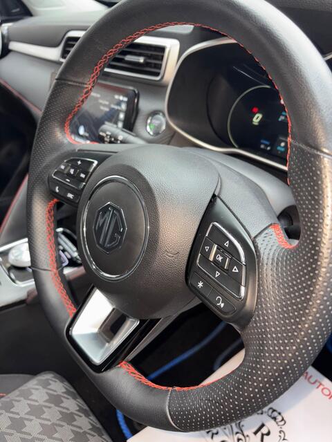 MG MG ZS