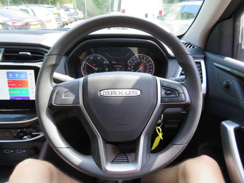 MAXUS T90EV