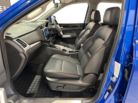 MAXUS T90EV