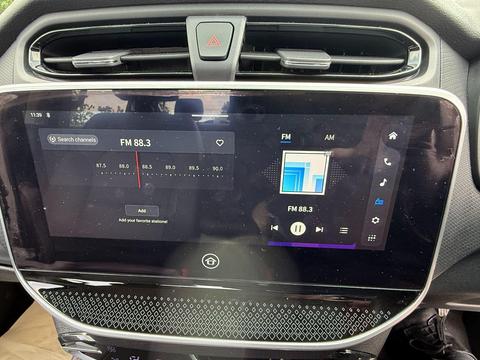 MAXUS T90EV