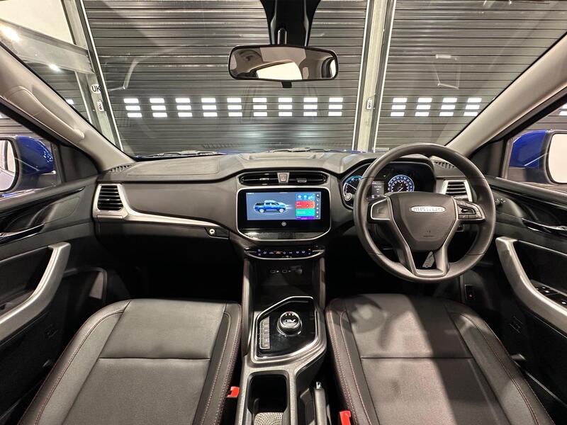 MAXUS T90EV