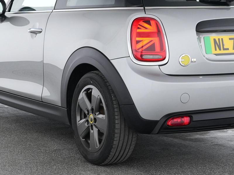 MINI Electric Hatch