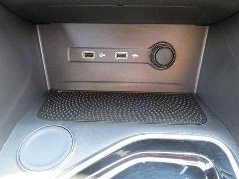 MAXUS T90EV