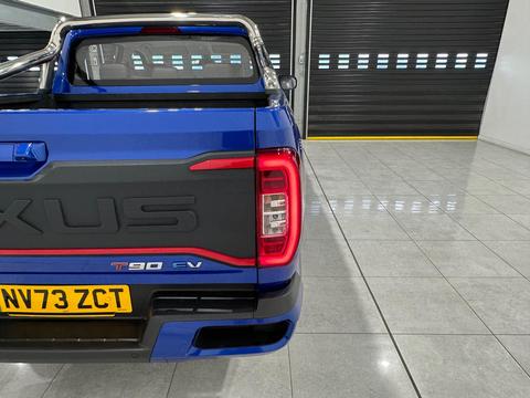 MAXUS T90EV