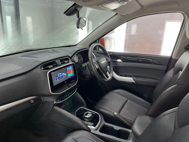 MAXUS T90EV