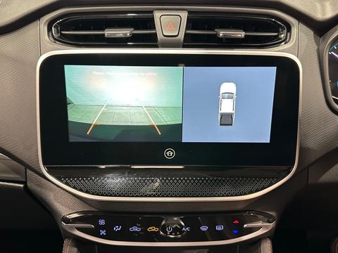 MAXUS T90EV