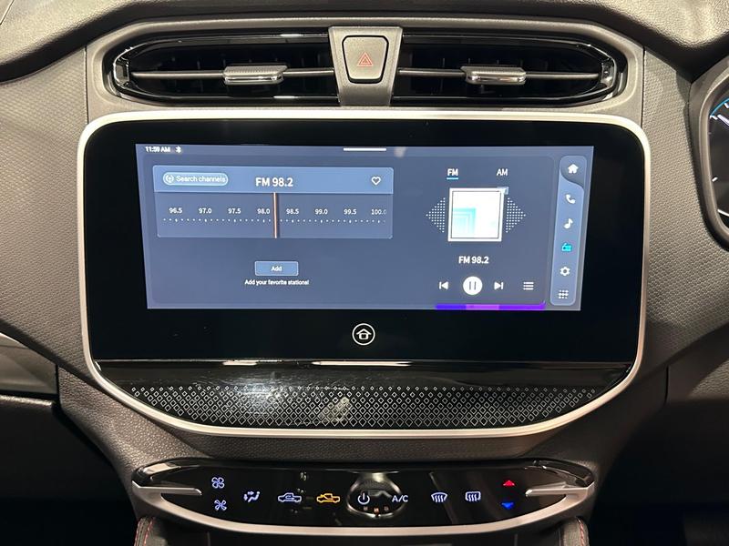 MAXUS T90EV