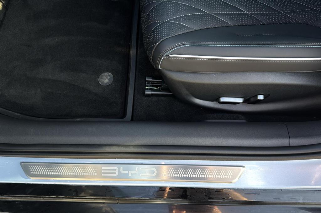 BYD Seal