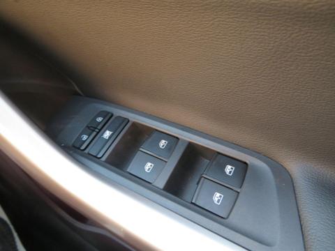 MAXUS T90EV